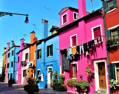 Europe Italy Burano How To Do Laundry When Traveling Travel Advice