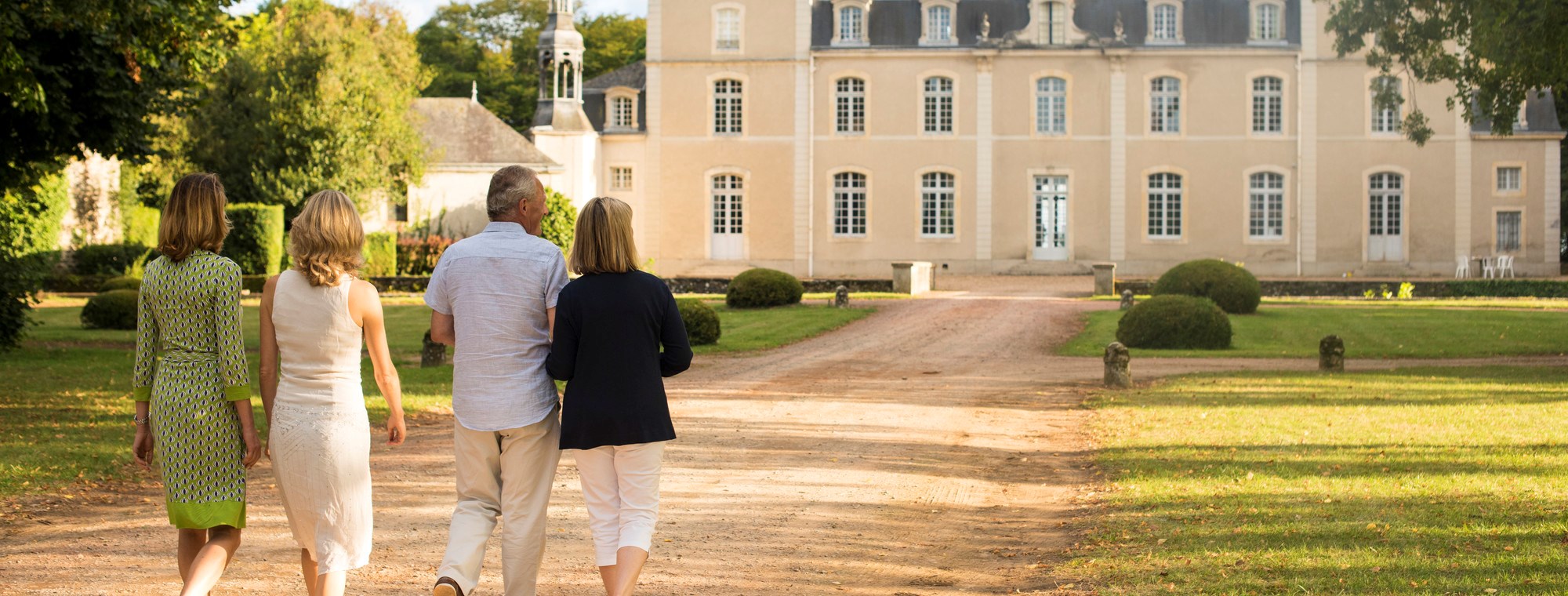 France Remy, Loire Valley Chateau D'eporce, Chateaux Manor Europe Couple Man Woman Mom And Daughters
