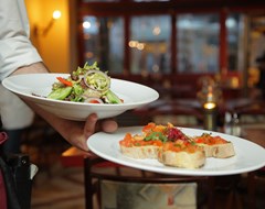 Expert Food Plates Italian Waiter Hold Restaurant