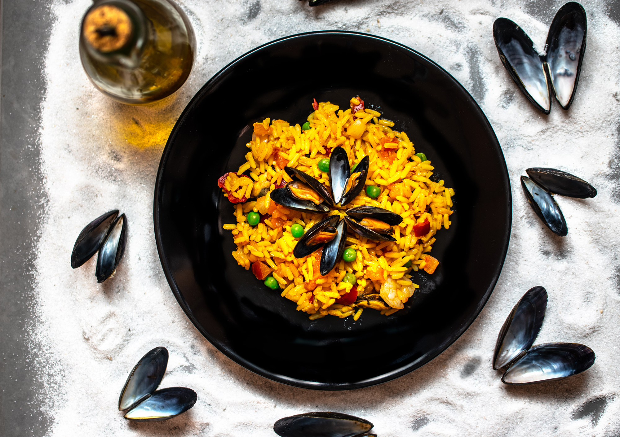 Paella Served Plated Salt Mussels Expert
