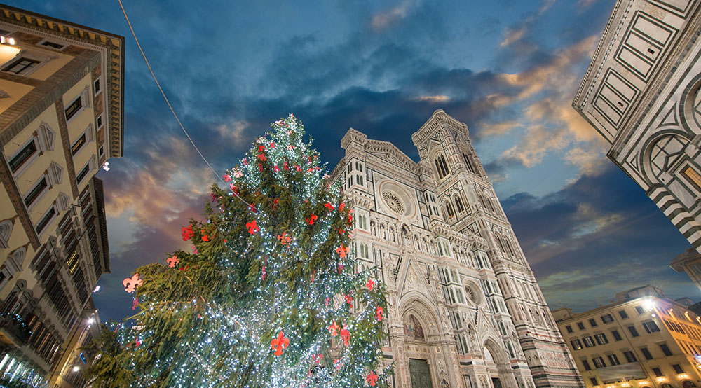 Italy Florence Snow Winter Christmas Night