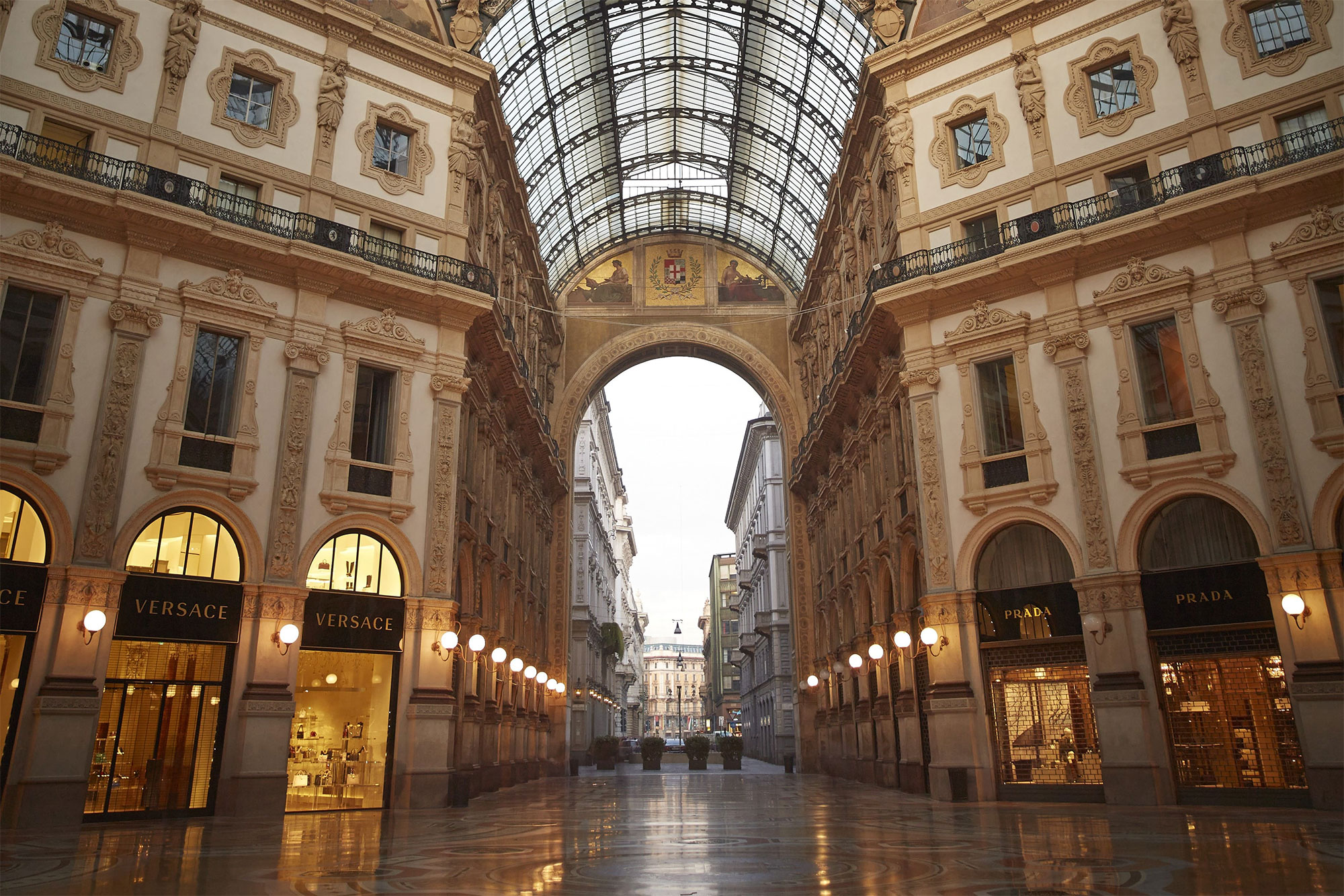 Italy Milan Galleria Vittorio Emanuele Ii