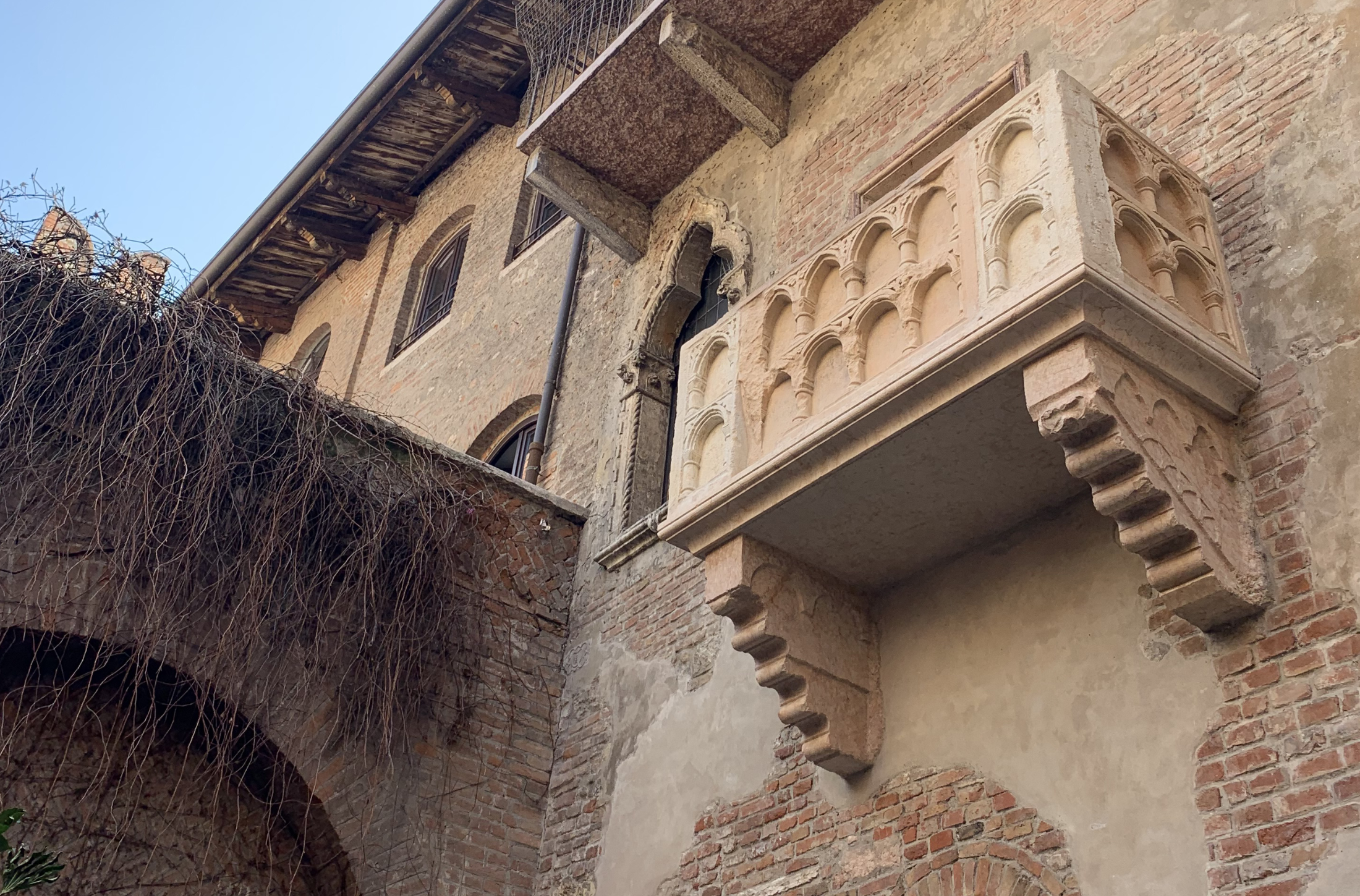 Italy Verona Juliets Balcony Rights Reserved Arianna Ambrutis