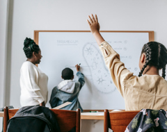 Teacher Classroom Kids Students Science Deserve Break Vacation Why Expert Travel Advice (1)