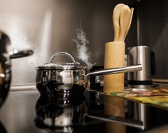 Expert Travel Advice Top 10 Ten European Dishes To Make At Home Easy Cook Kitchen Stove Pot Cooking Recipes Counter Steam