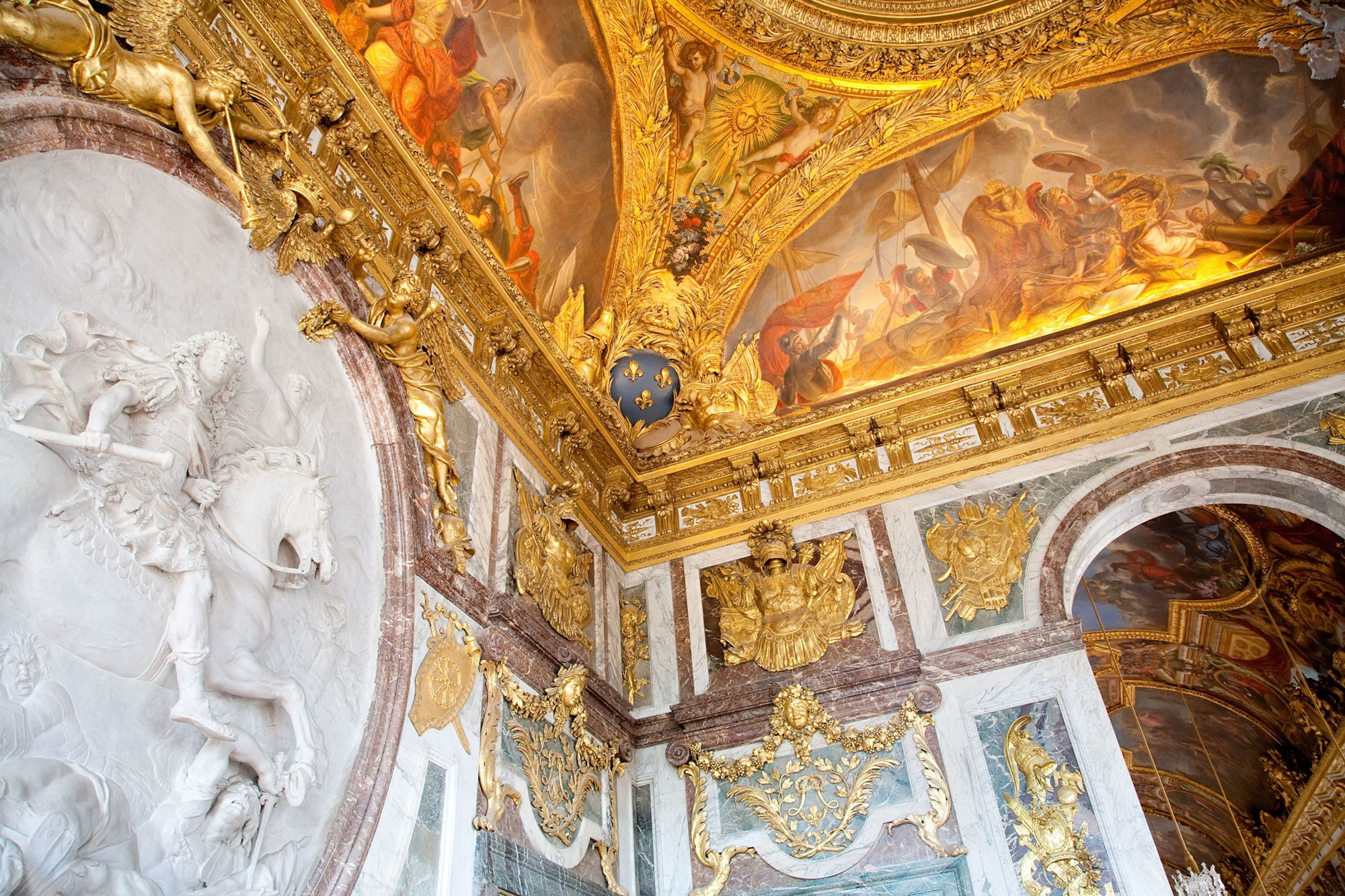 France Paris Versailles Palace Ceiling (1)