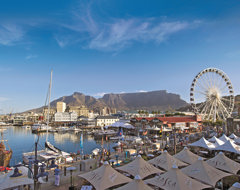 South Africa Table Mountain And Victoria And Alfred Waterfront