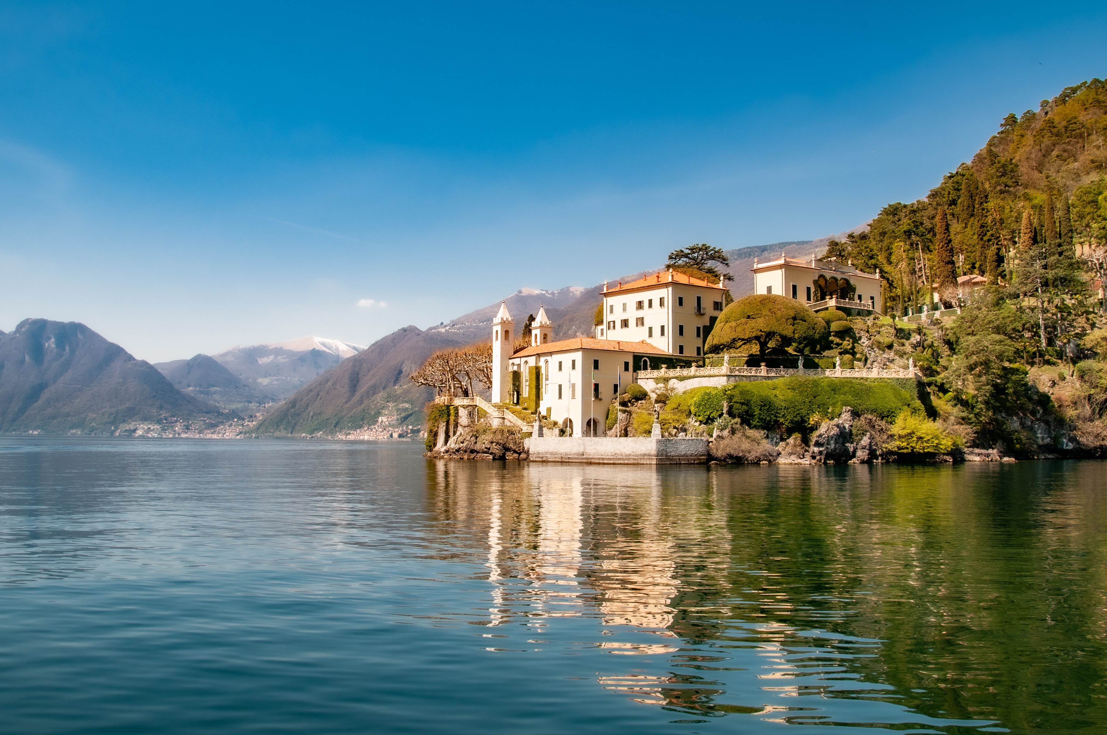 Italy Lake District Como Mountains Buildings Water Landscape Red Roofs Daytime Sunny