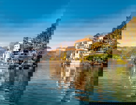 Italy Lake District Como Mountains Buildings Water Landscape Red Roofs Daytime Sunny