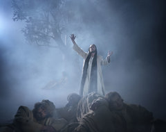 Expert Oberammergau Jesus Prays On The Mount Of Olives