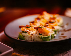 Top Foods Dishes To Try In Japan Sushi Avocado Meal Dinner Japanese