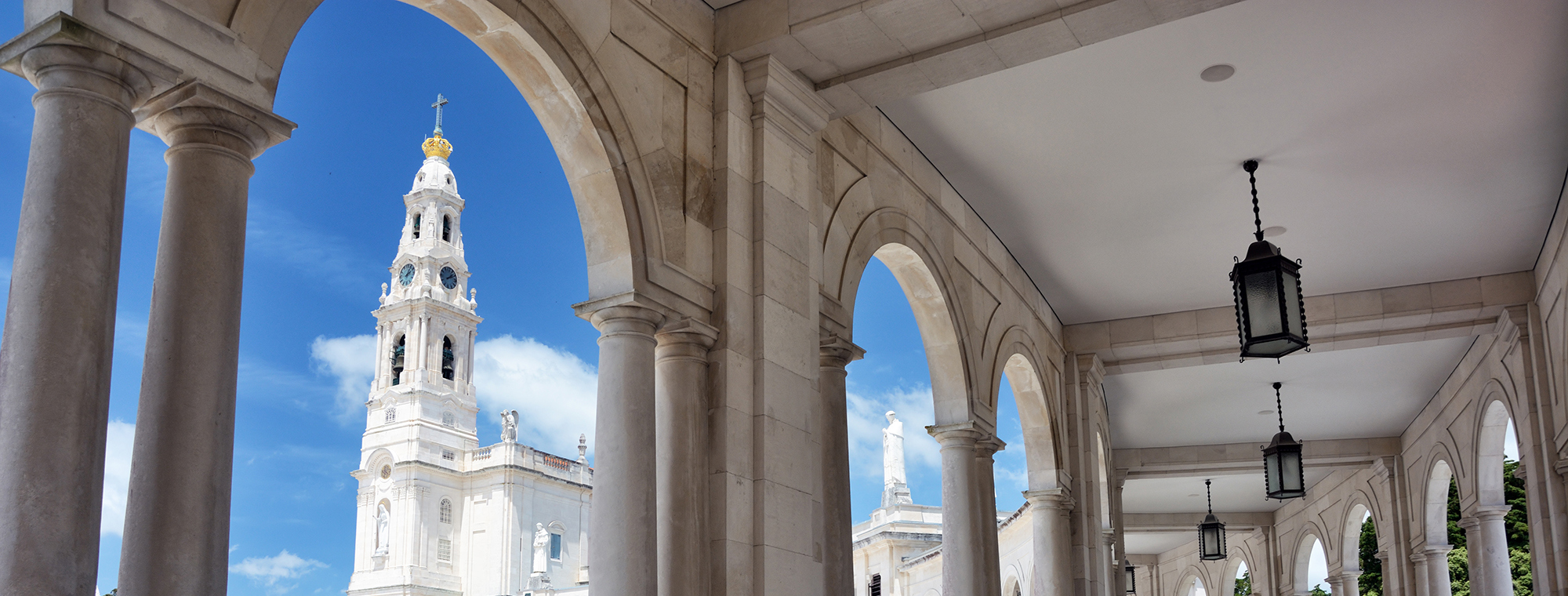 Portugal Fatima Shrine Sanctuary Church Complex Religion Pilgrimage White Sky (1)