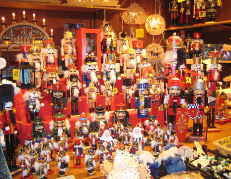 Germany Christmas Market Nutcrackers (1)