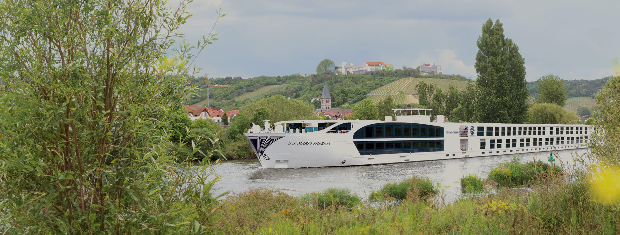 Uniworld Maria Theresa Hero Tinted