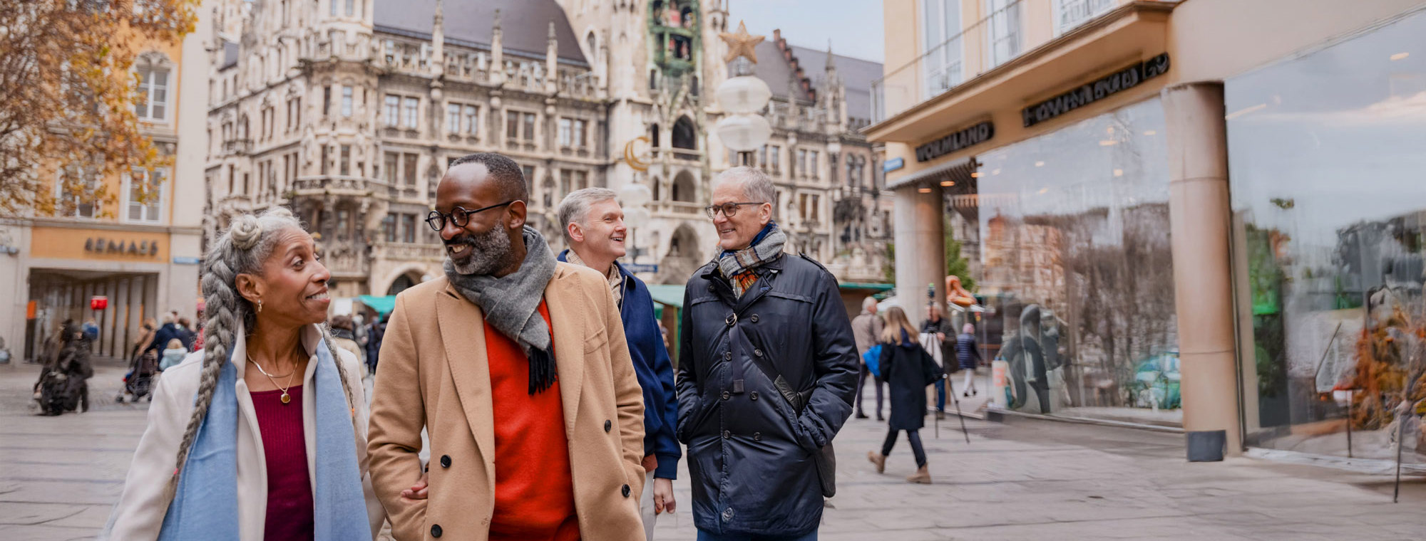 Guests Exploring Munich Hero