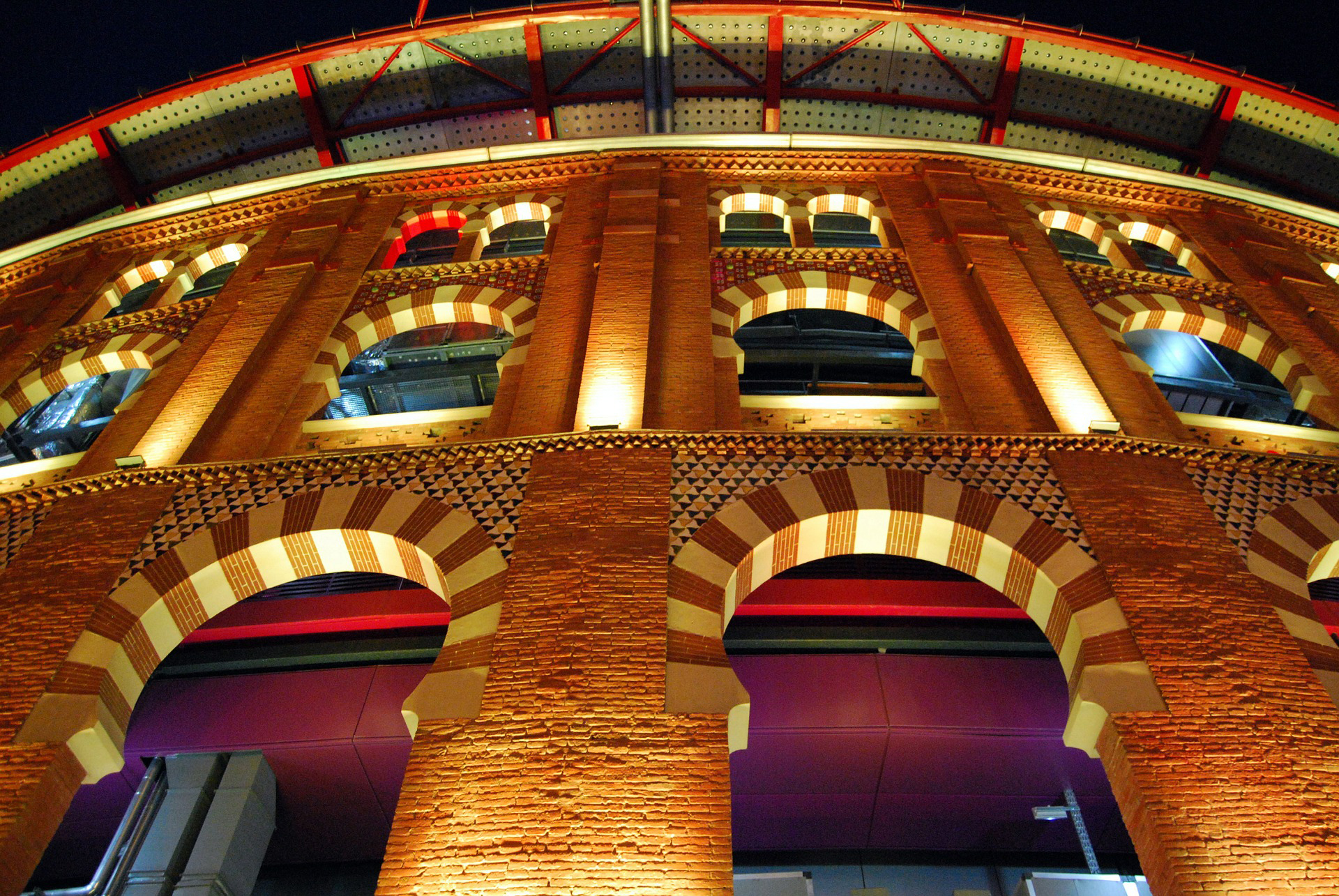Spain Barcelona Las Arenas Shopping Center Lights Night Expert