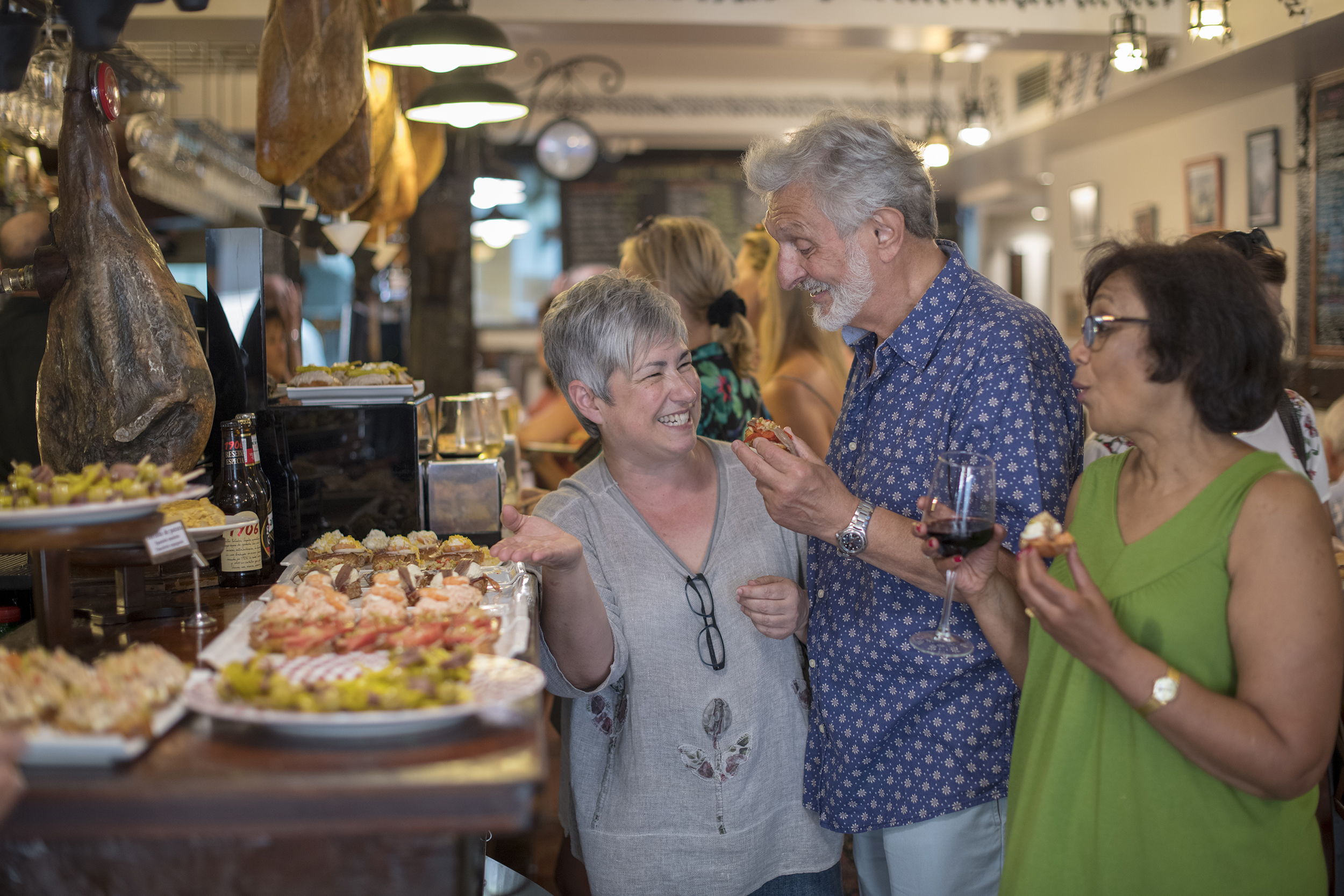 Expert Spain San Sebastian Tapas Local Jamon Pixtos Guests Food