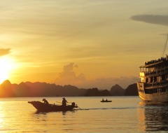 Asia Vietnam Halong Bay Junk Boat Sunset Expert Travel Advice Travel Trends