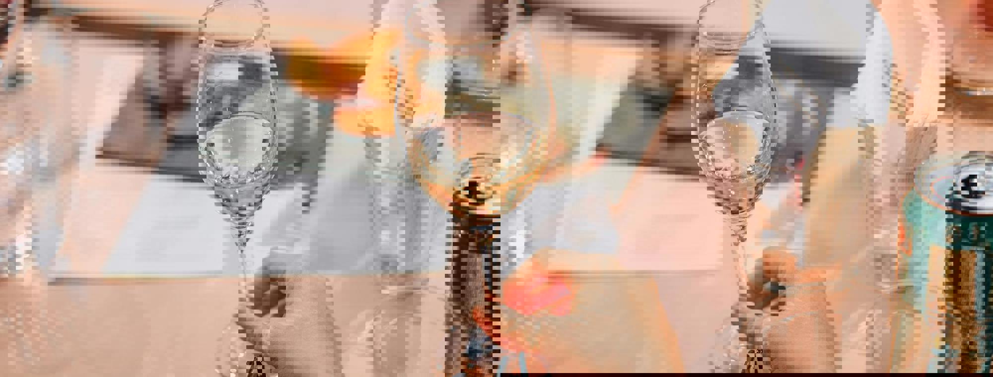 Expert Travel Advice Wine White Tasting