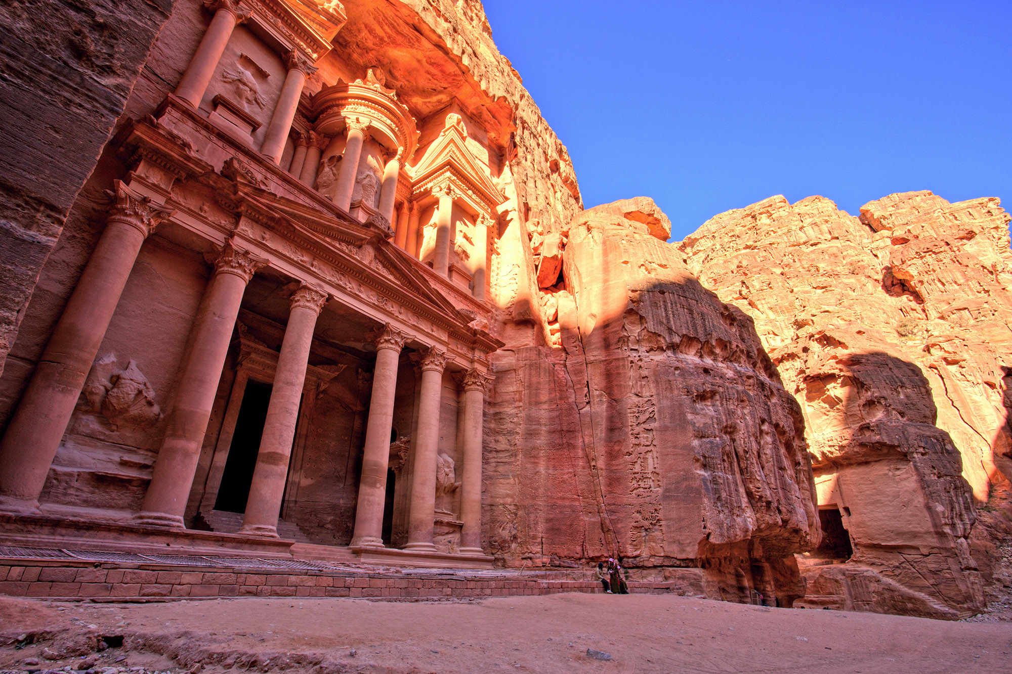 Jordan Petra The Treasury Land Of The Gods