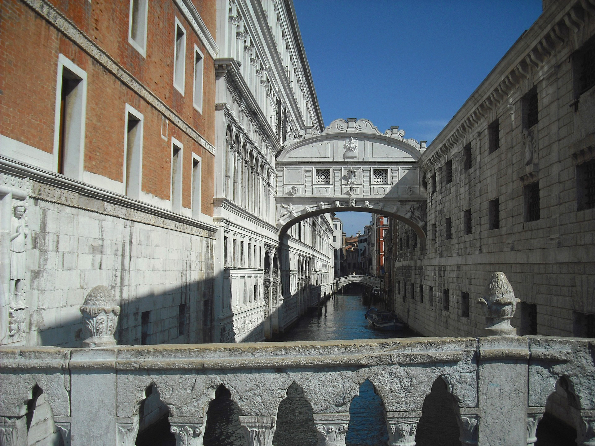 Italy Venice Bridge Of Sighs Canal Doges Palace Prison