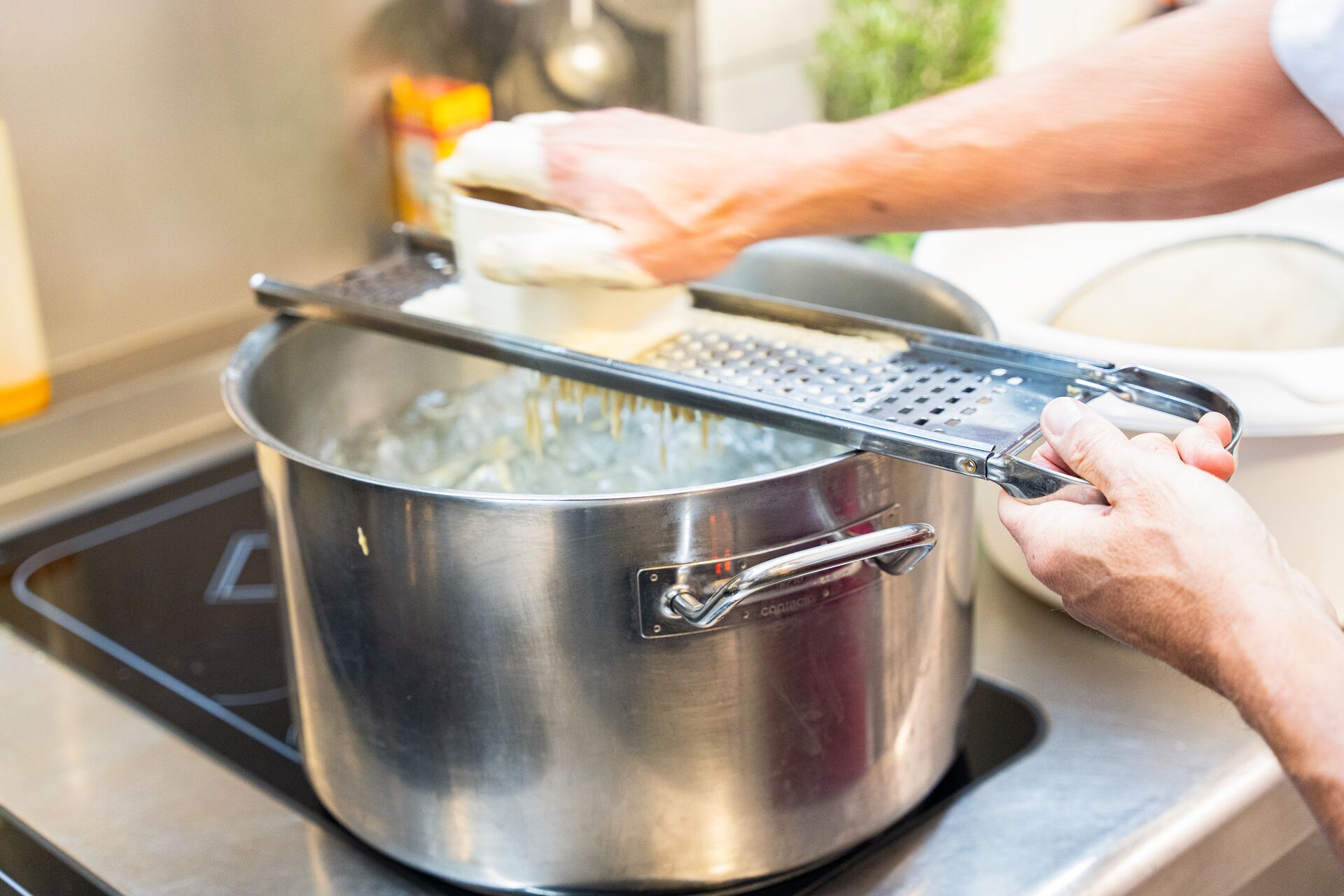 Expert Food Germany Spatzle Noodle How To Order Side Dish