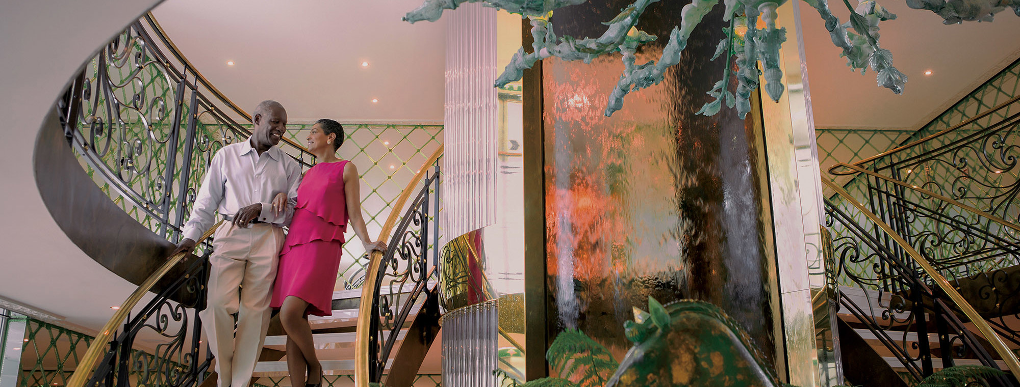 Uw Ss Catherine Lobby Lifestyle 0046 Resize