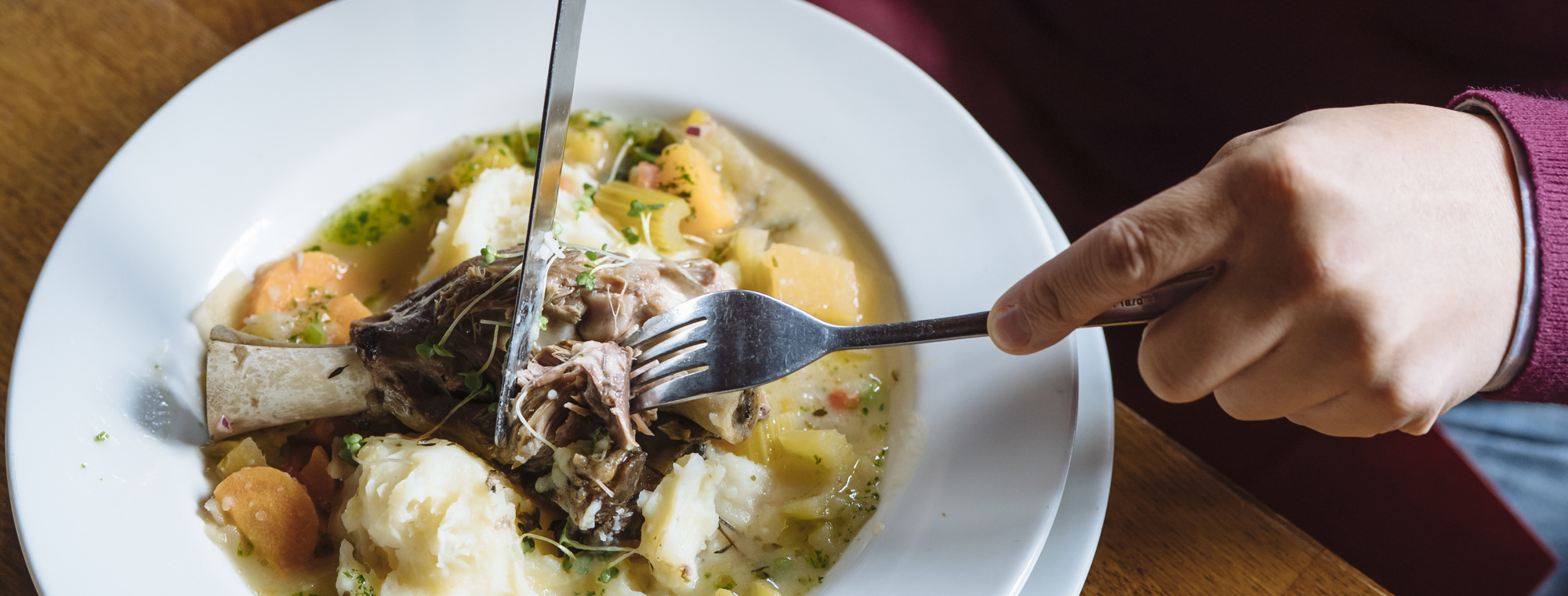 Ireland Man Eating Food Dish Fork Knife Potatoes Stew Expert