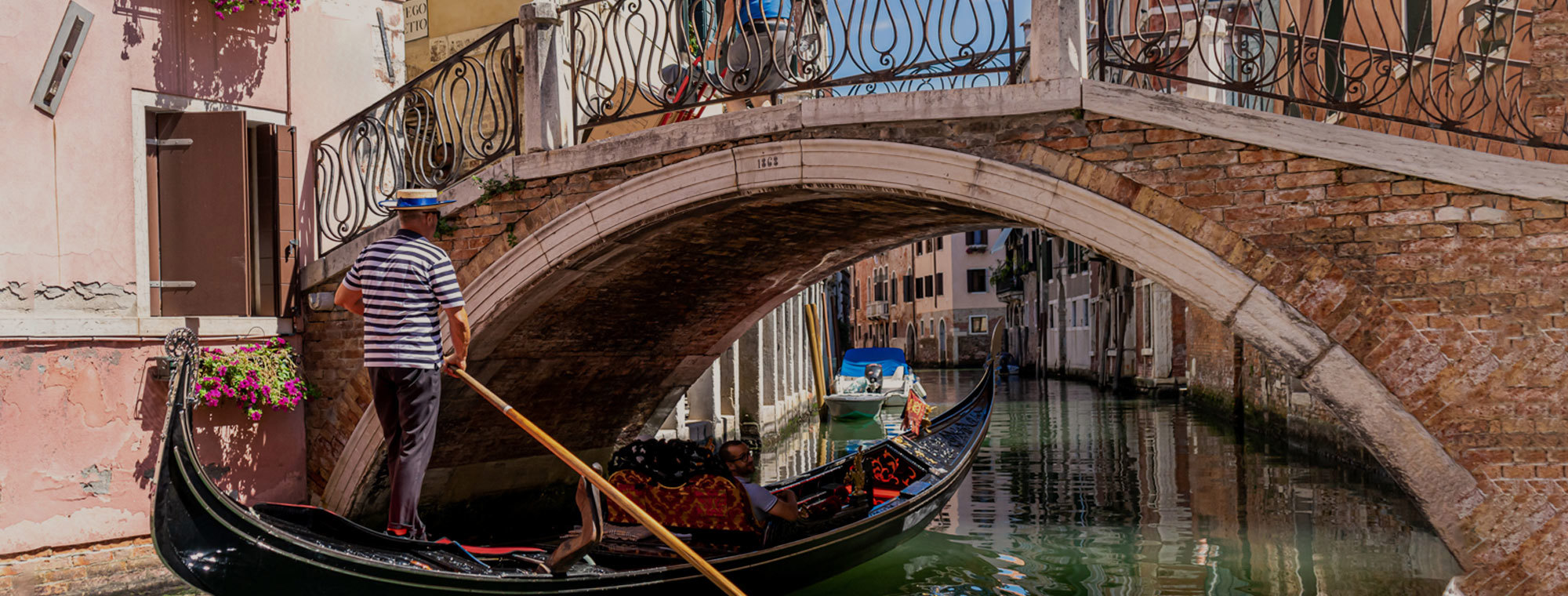 Italy Venice Gondola Destination Hero Tinted