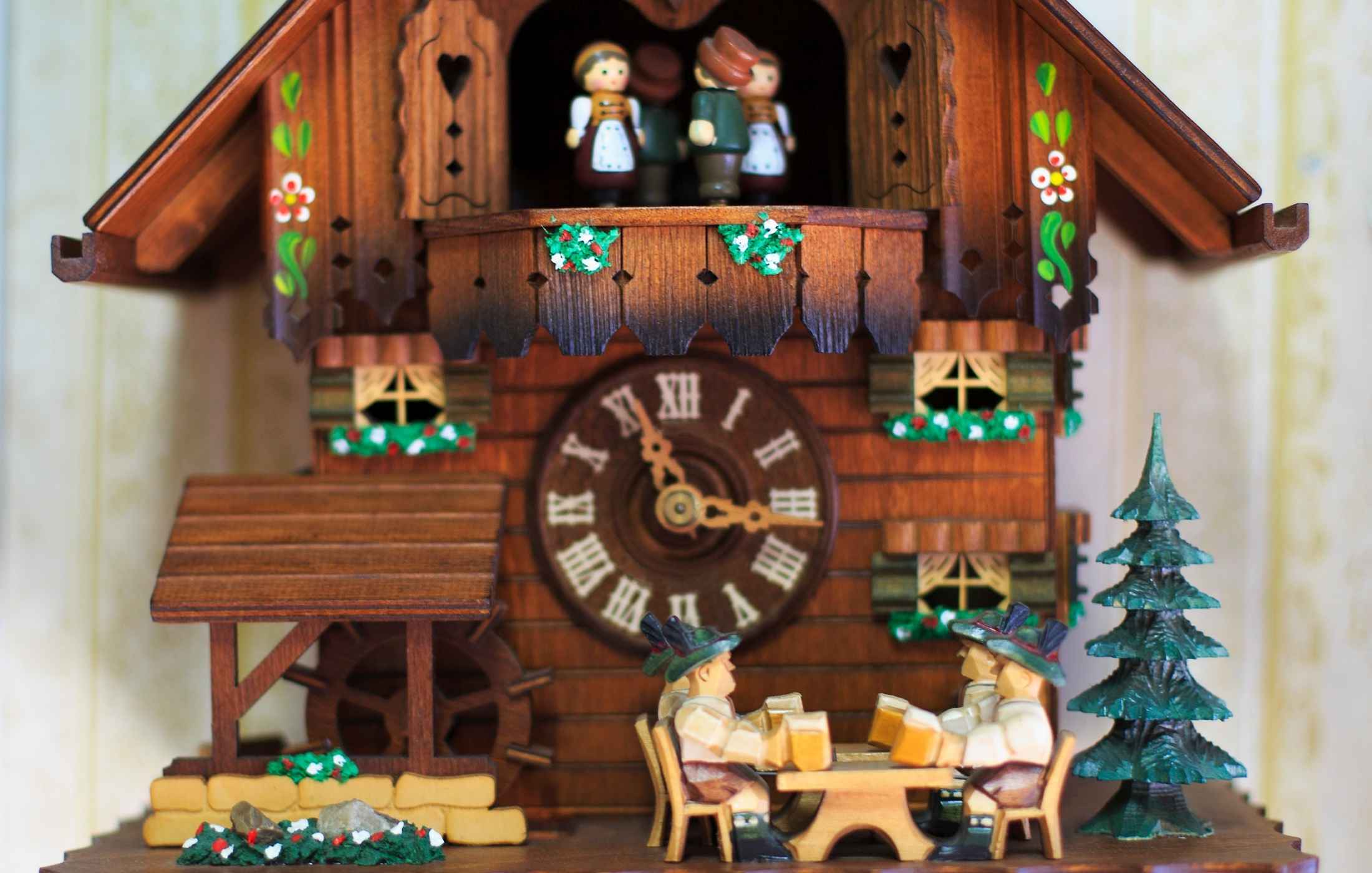 History Of Germany Cuckoo Clock Expert Travel Advice Grand European