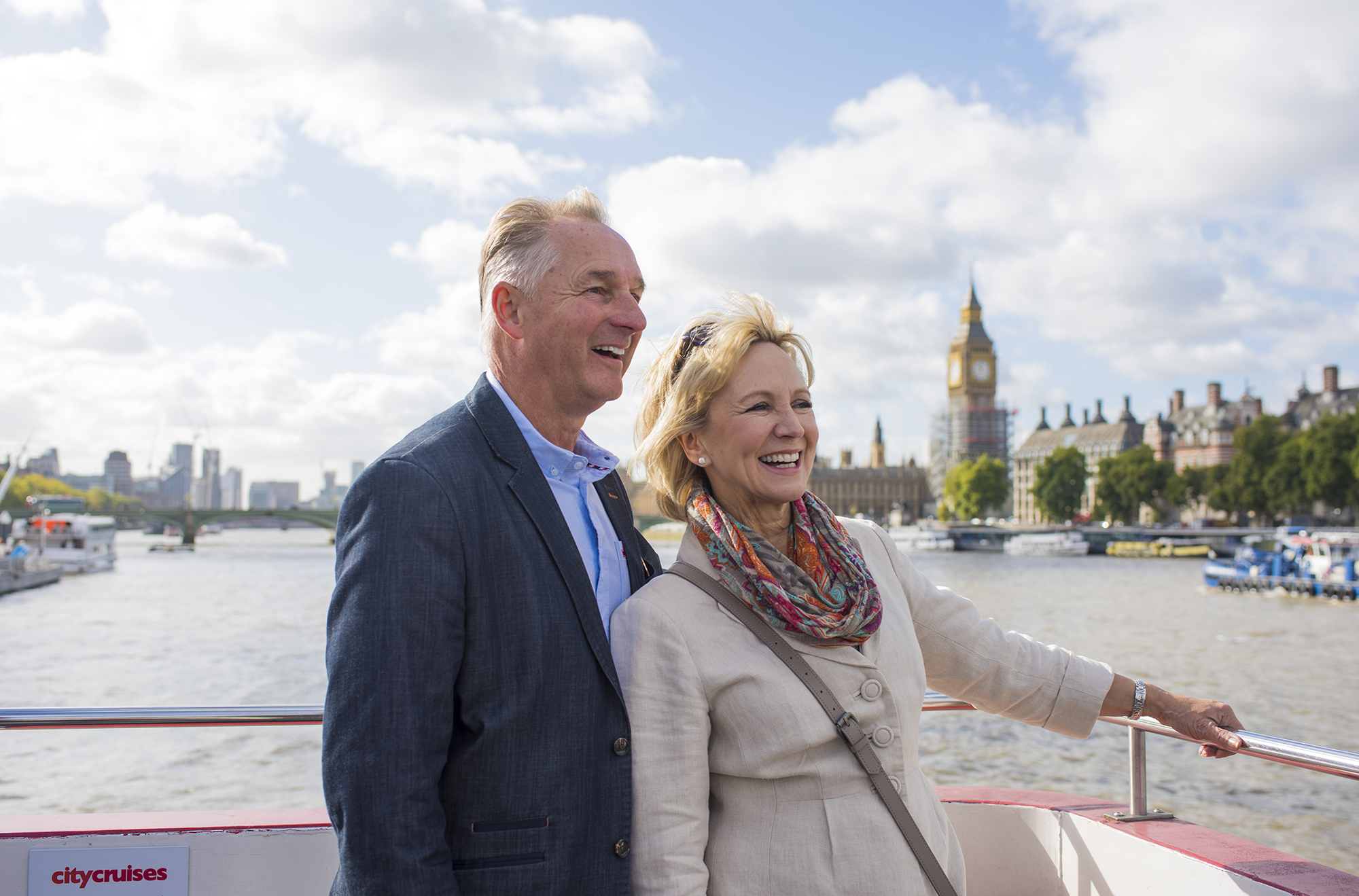 Great Britain Uk England Thames River Big Ben Boat People Couple Expert