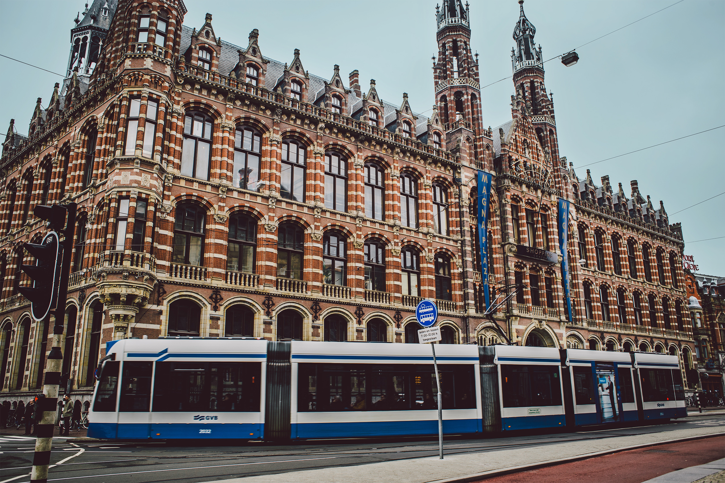 Netherlands Amsterdam Magna Plaza Shopping Expert